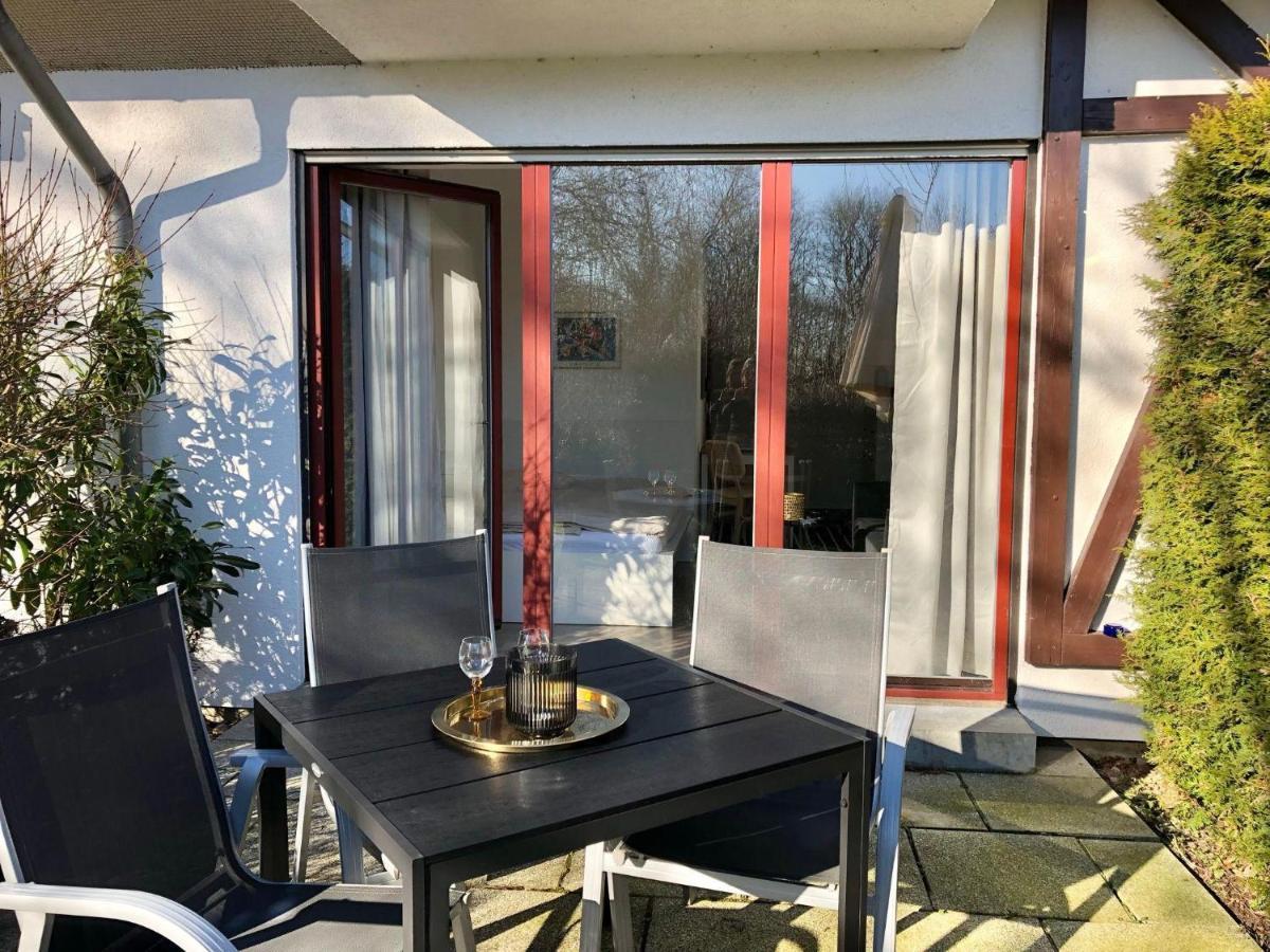 Ferienwohnung Klaus Störtebeker mit Sonnenterrasse&Garten zwischen Strand, Wald und Wiese! Gustow  Exterior foto