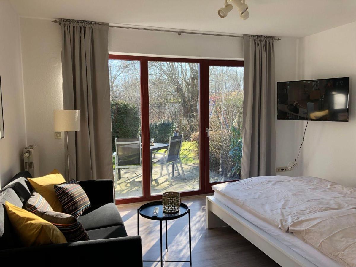 Ferienwohnung Klaus Störtebeker mit Sonnenterrasse&Garten zwischen Strand, Wald und Wiese! Gustow  Exterior foto