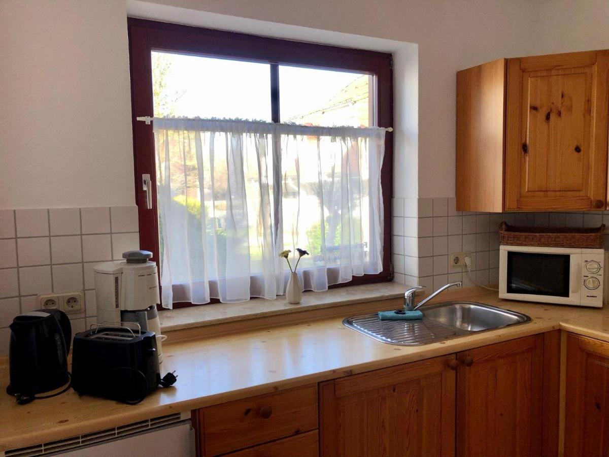 Ferienwohnung Klaus Störtebeker mit Sonnenterrasse&Garten zwischen Strand, Wald und Wiese! Gustow  Exterior foto